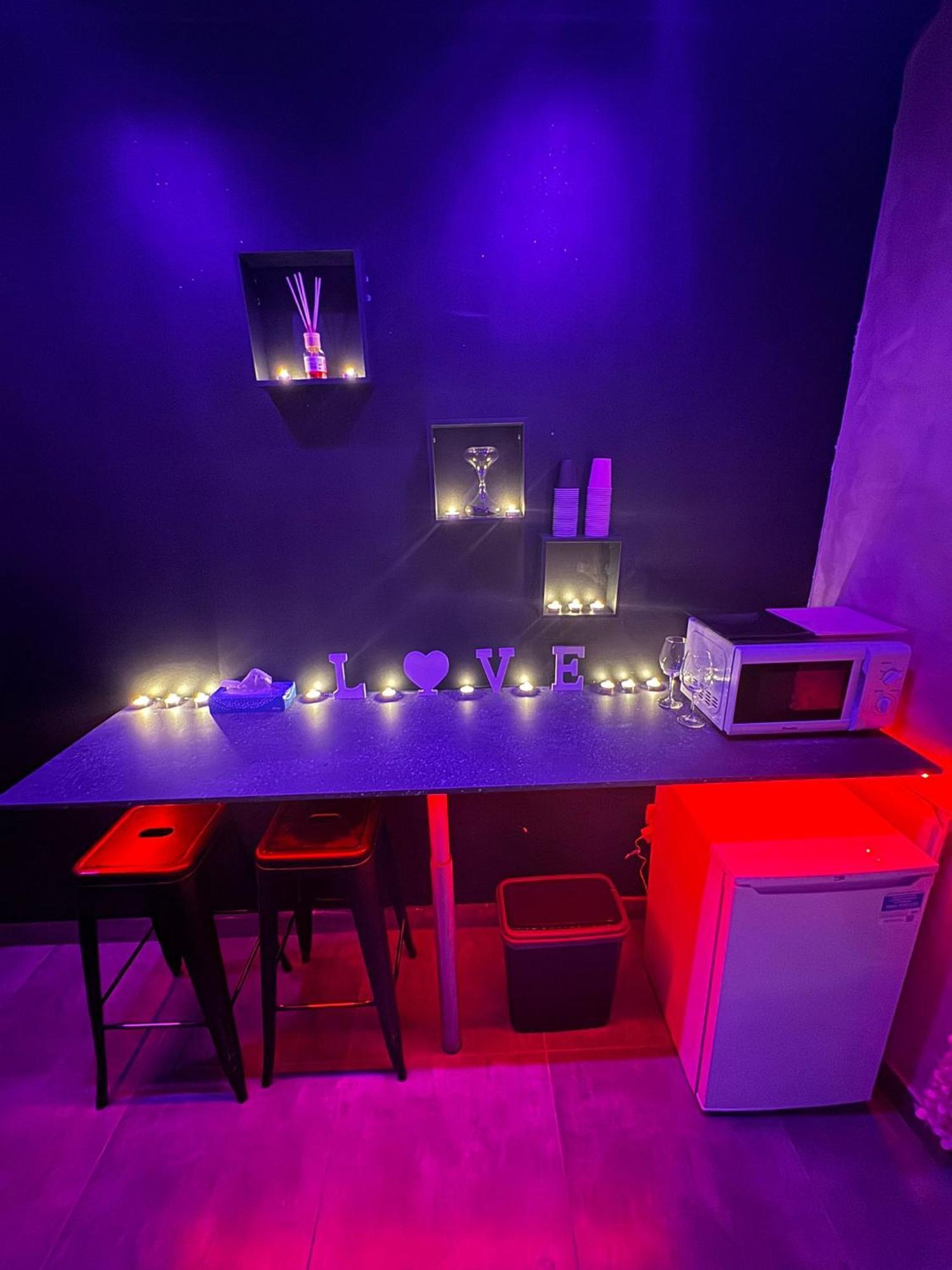 Love Room Spa Jacuzzi Lyon Exterior photo